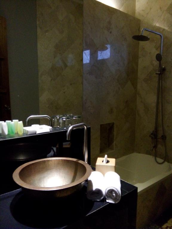 คาซ่า เดอ แอปเปิ้ล Hotel บันดุง ภายนอก รูปภาพ